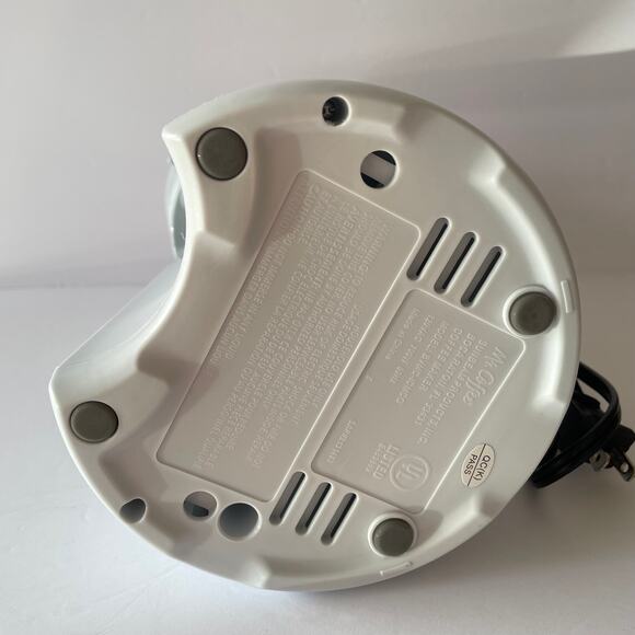 NEW Mr. Coffee Single Serve Iced Coffee Maker BVMC -ICMCG Light Gray - Picture 7 of 9